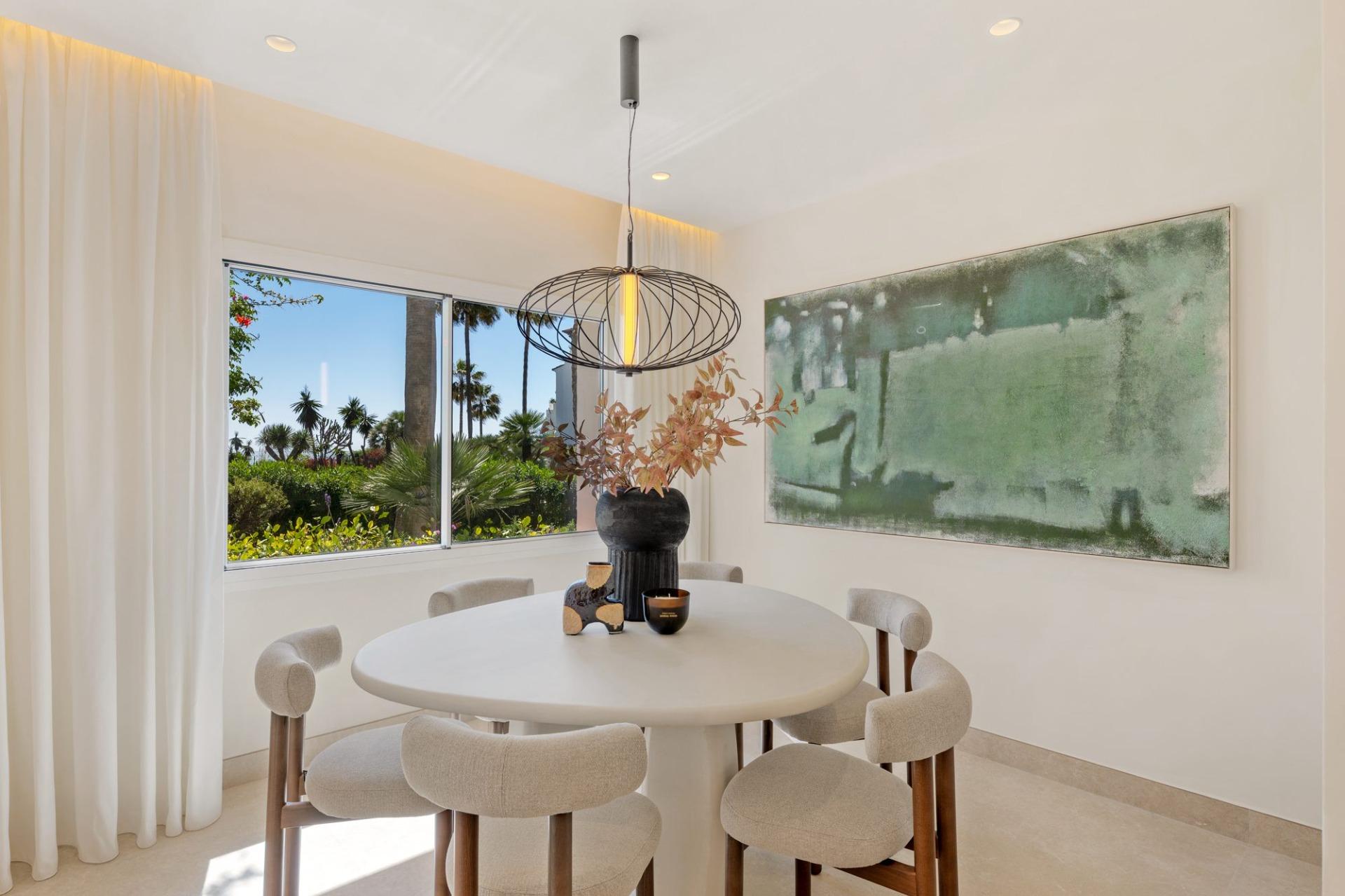 Renovated Beachside Ground Floor Apartment with Garden, New Golden Mile, photograph 10